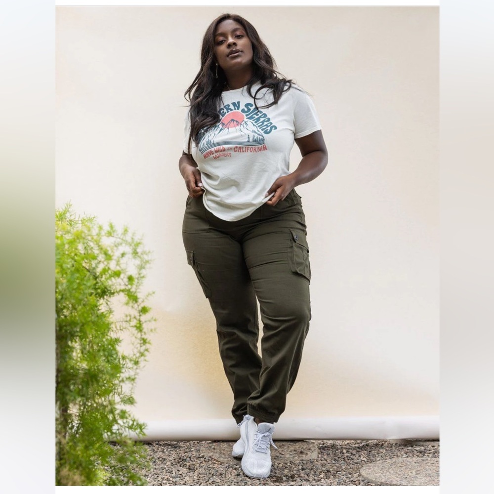 Wondery 2.0 Isabel Pants • SM
